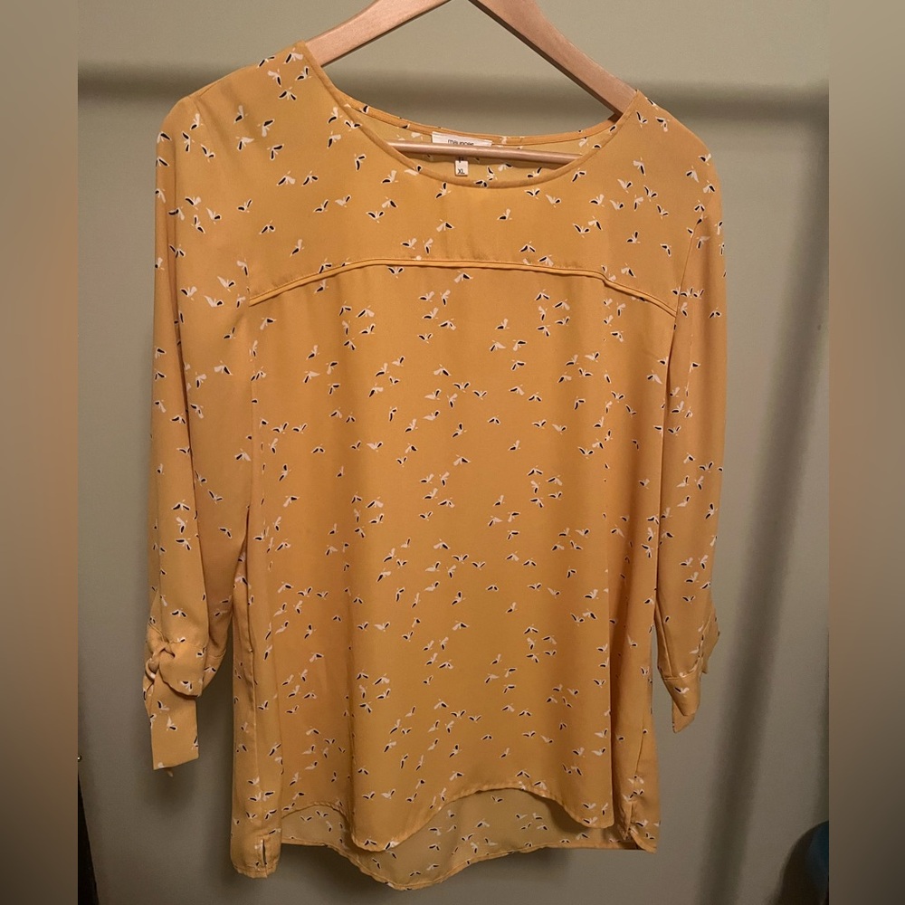 Yellow Maurice’s 3/4 Sleeve Top, XL.
